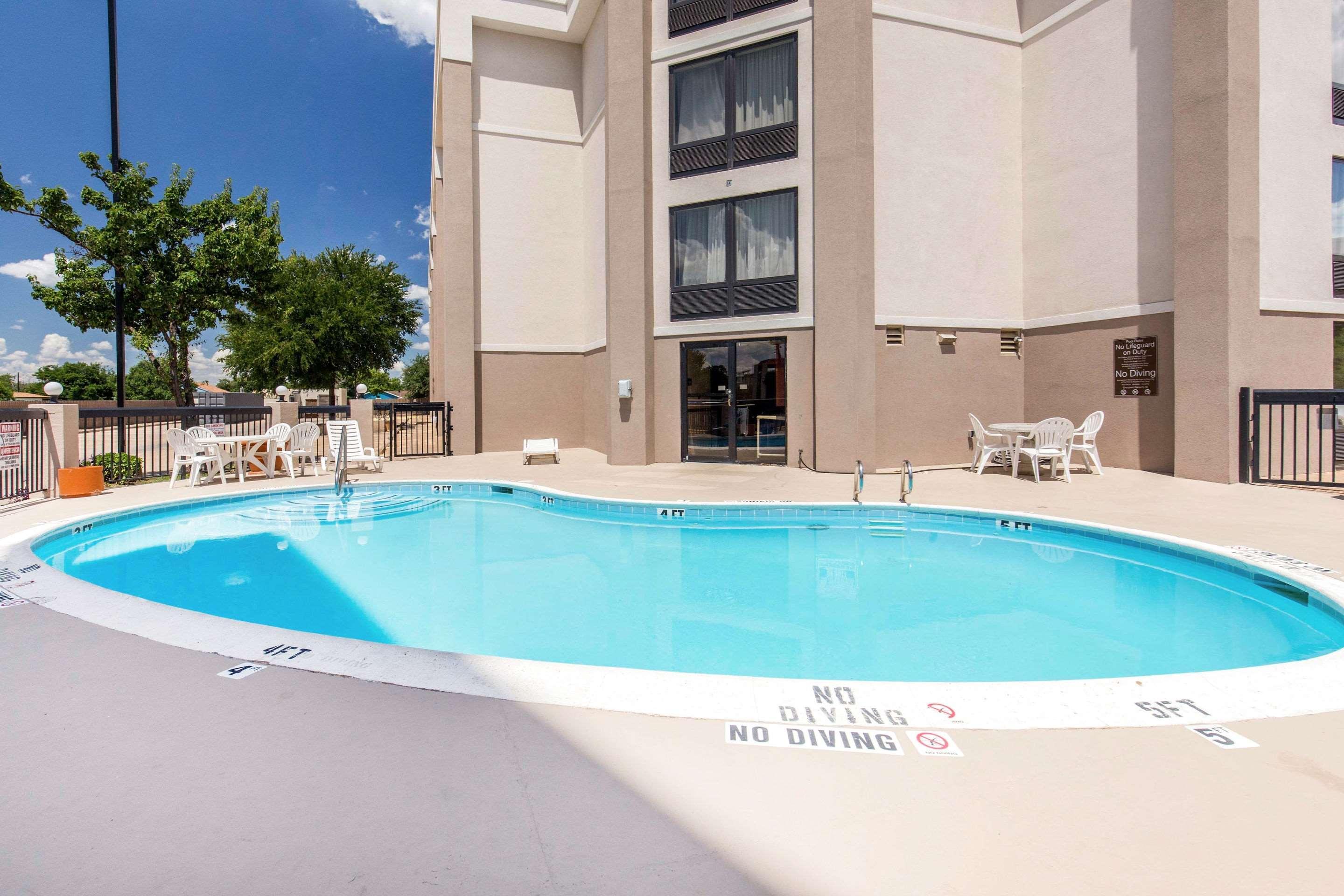 Comfort Inn Wichita Falls North Экстерьер фото