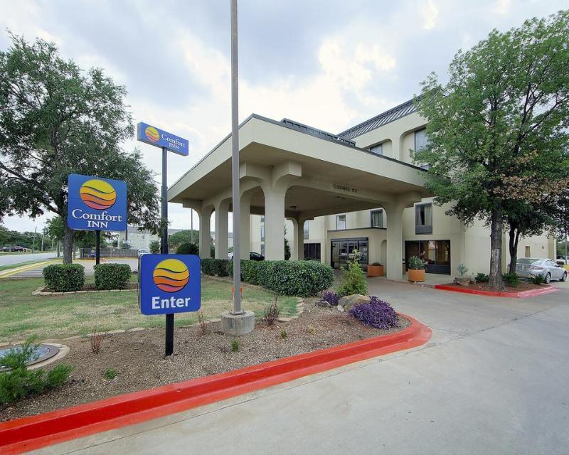 Comfort Inn Wichita Falls North Экстерьер фото